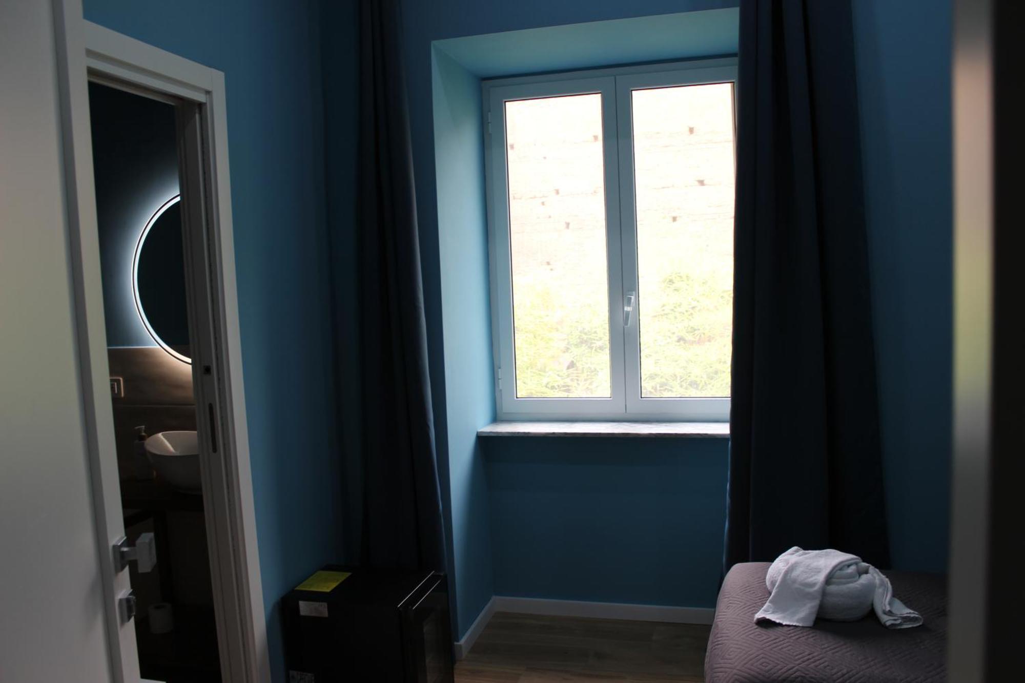 Mastersa' Guest House Наполи Екстериор снимка