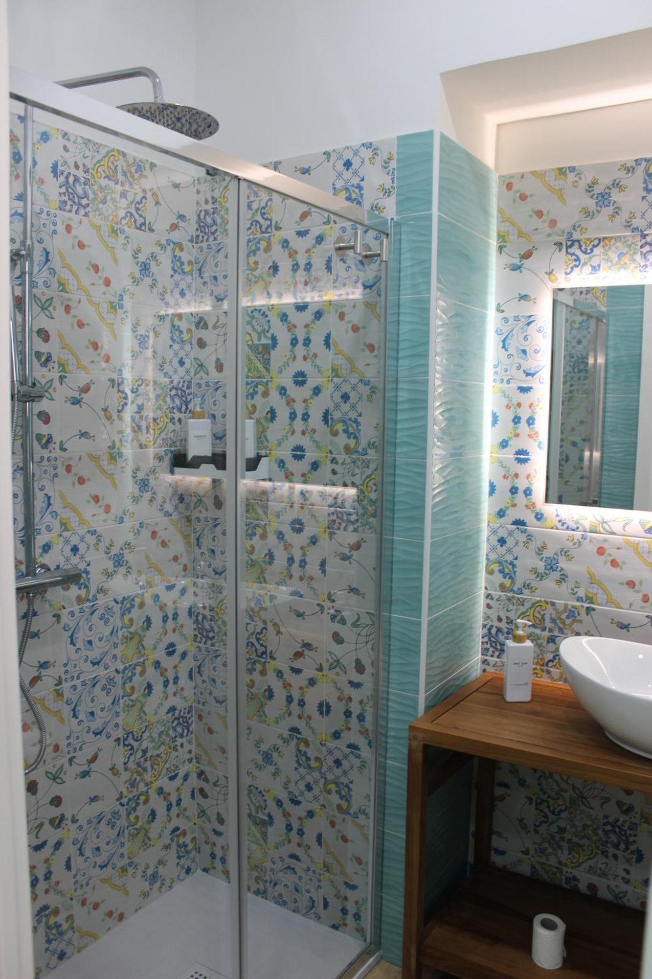 Mastersa' Guest House Наполи Екстериор снимка